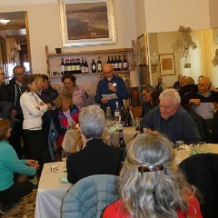P1160971      Carlo Voltan, Presidente Gruppo Seniores, riassume la situazione attuale, l attività svolta ed i programmi futuri.
